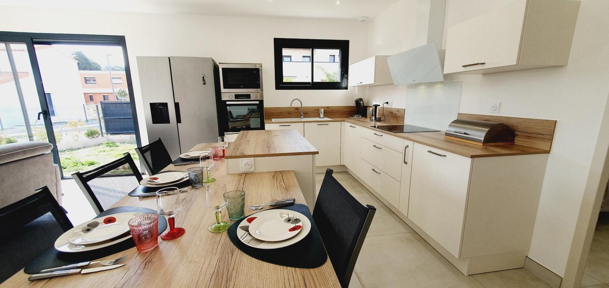 Moderne St Cyprien Village Villa